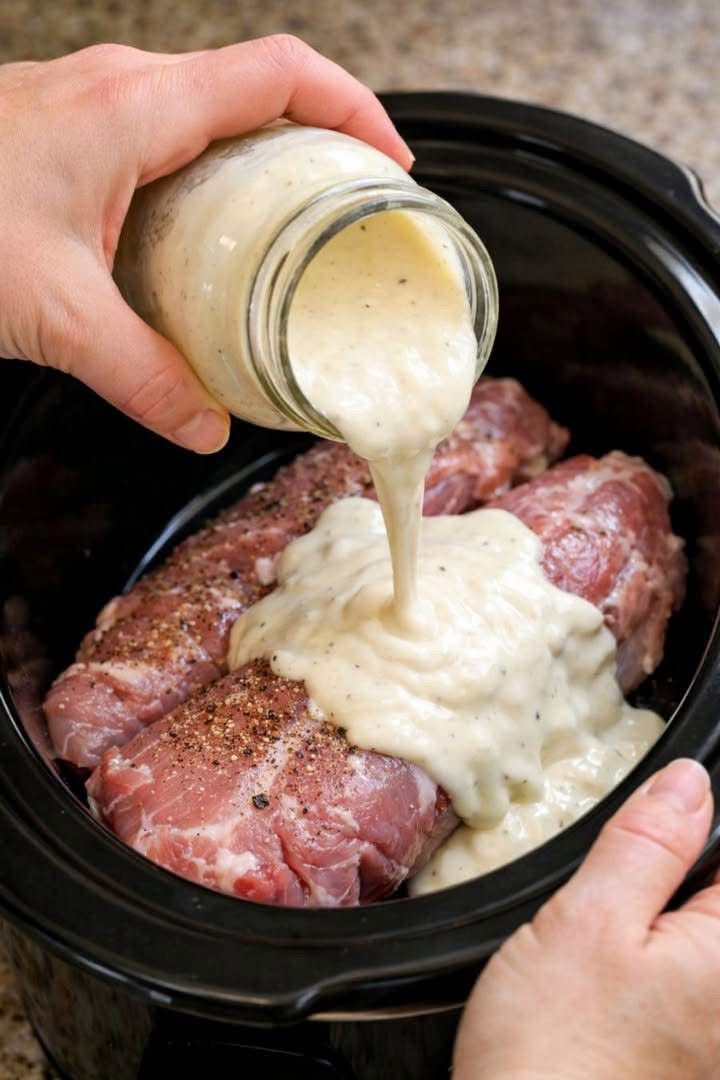 Slow Cooker Creamy Garlic Pork Tenderloin
