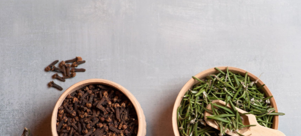 Rosemary and Cloves: Exploring Their Traditional Use for Joint Comfort